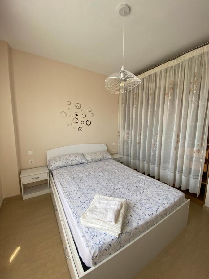 Apartamento Primera Linea De Playa オロペサ・デル・マール エクステリア 写真